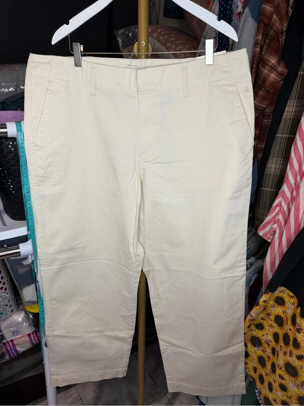 a new day Women's Straight Leg Pants in Cream